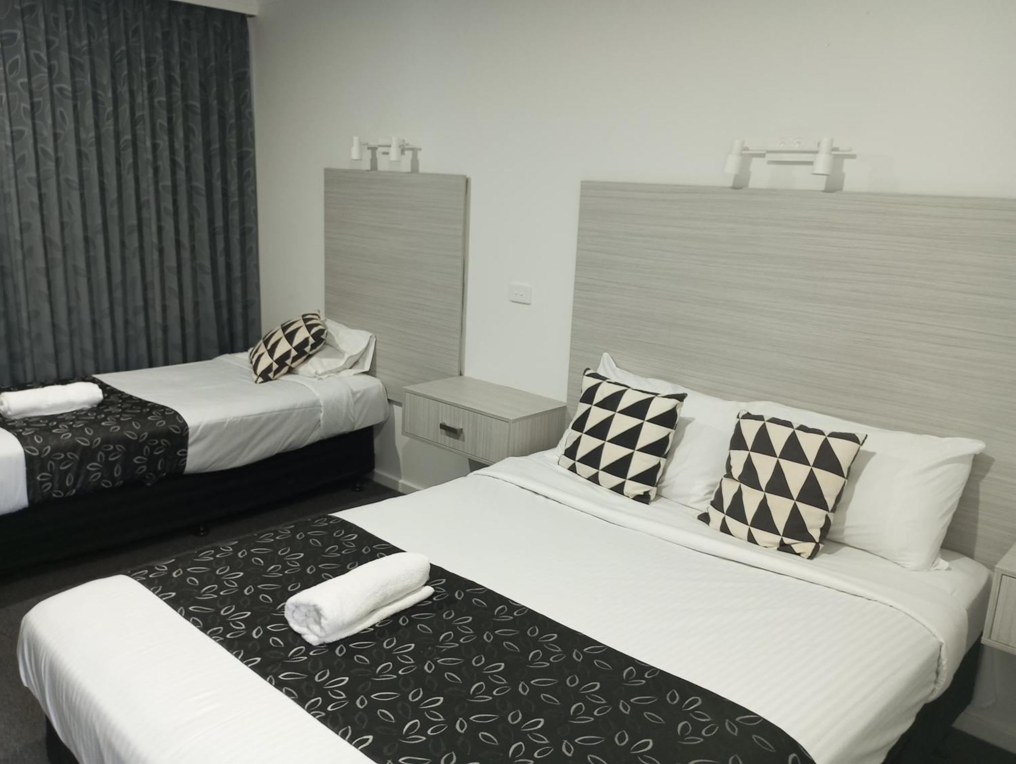 Big Valley Lakeside Paradise Motor Inn Σέπαρτον Εξωτερικό φωτογραφία
