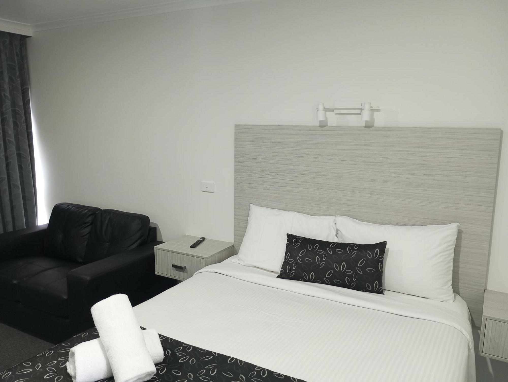 Big Valley Lakeside Paradise Motor Inn Σέπαρτον Εξωτερικό φωτογραφία