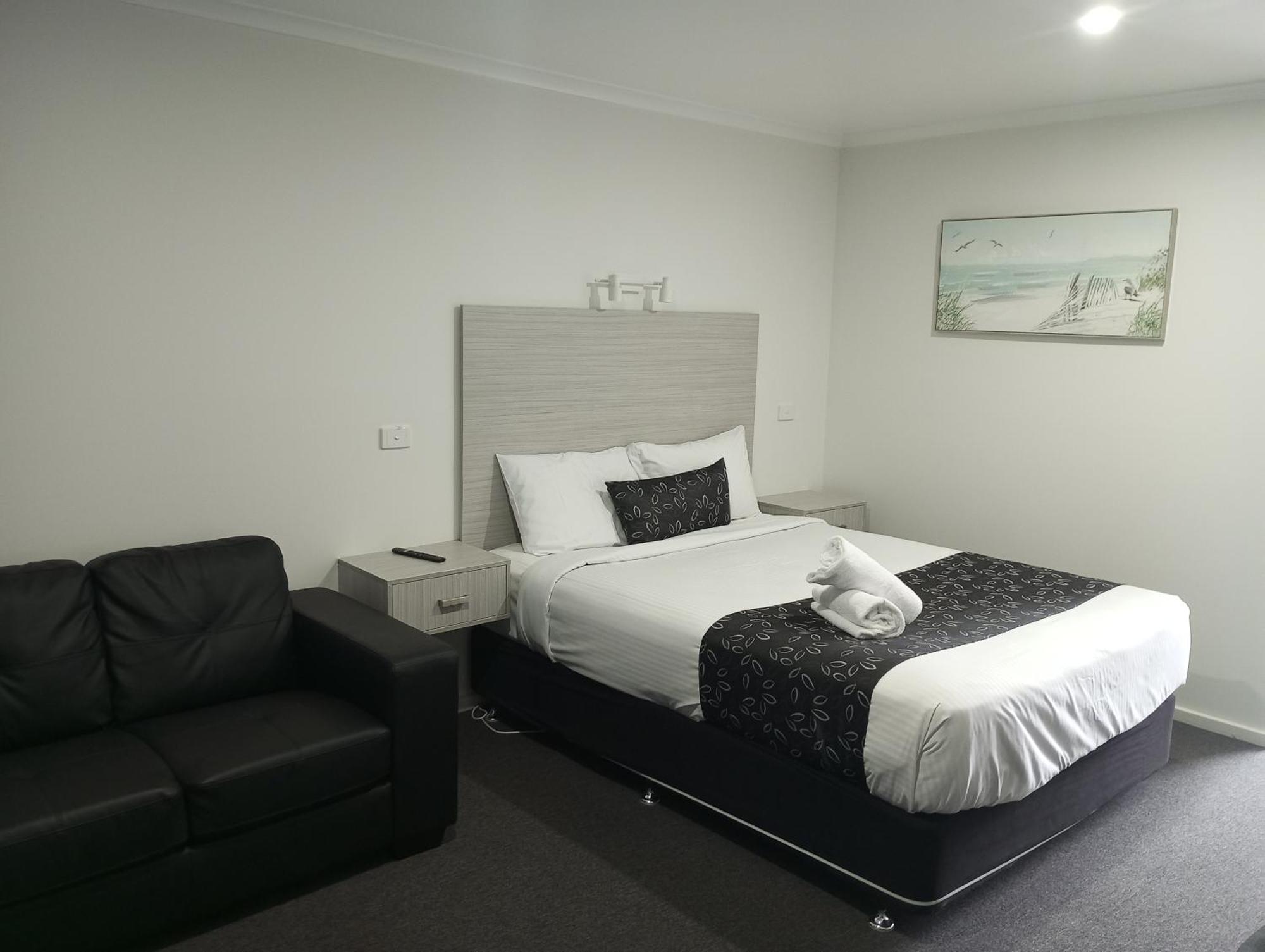 Big Valley Lakeside Paradise Motor Inn Σέπαρτον Εξωτερικό φωτογραφία