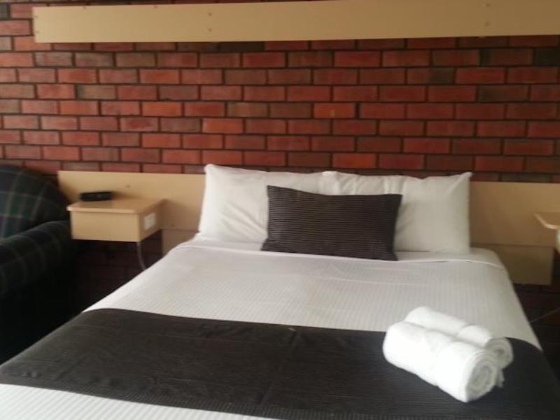 Big Valley Lakeside Paradise Motor Inn Σέπαρτον Εξωτερικό φωτογραφία