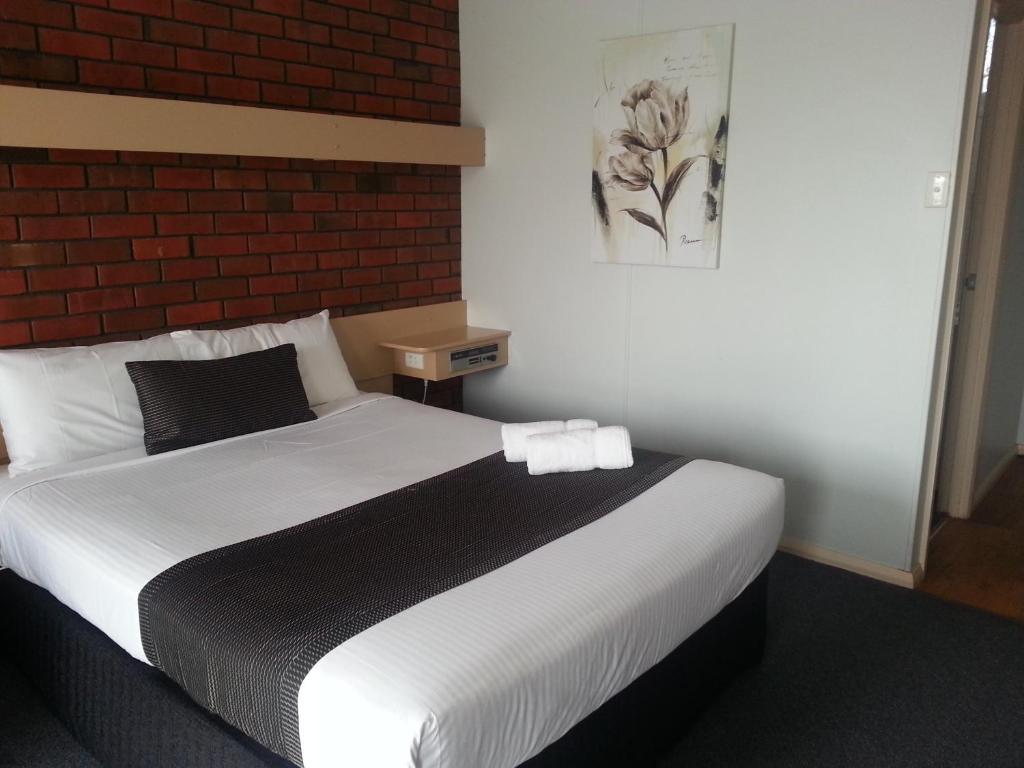 Big Valley Lakeside Paradise Motor Inn Σέπαρτον Δωμάτιο φωτογραφία